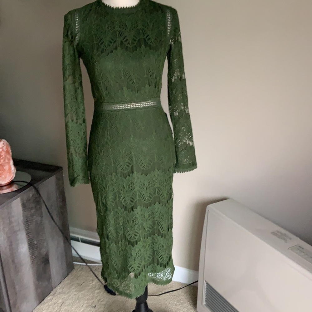 NWT LOVE BY DESIGN Lace Dress